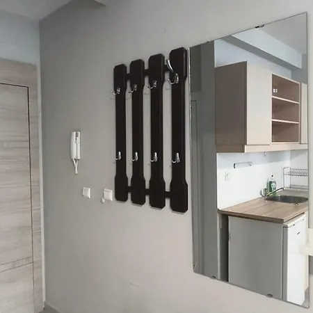 Staynice With Balcony Апартаменты *
